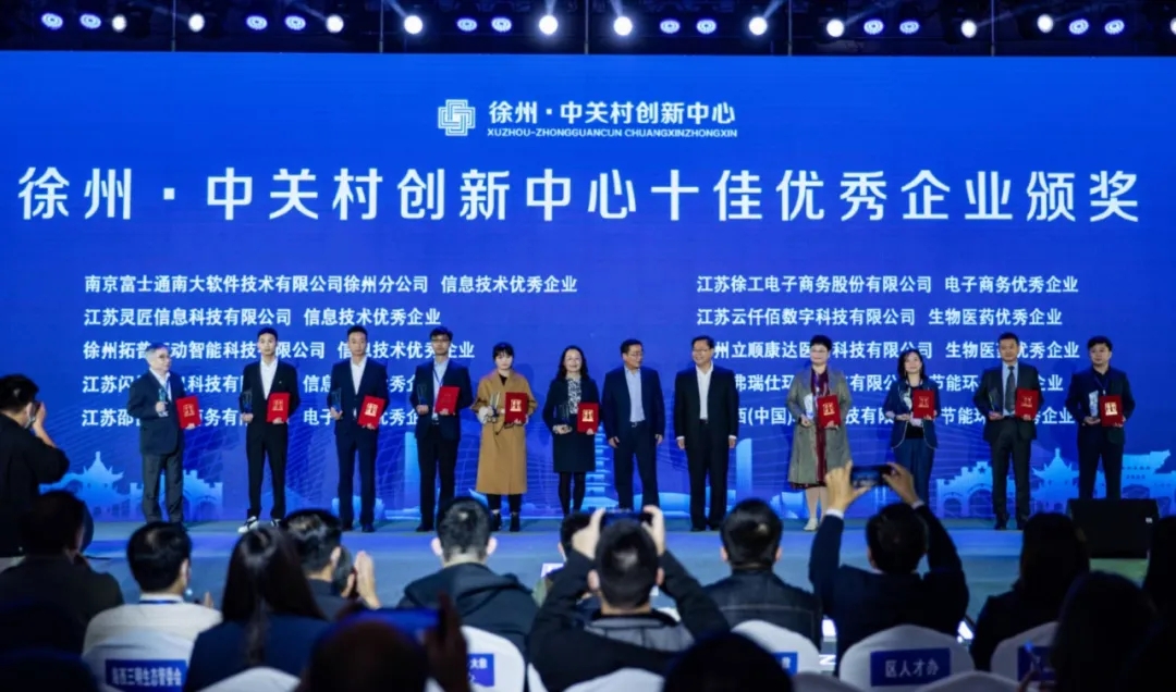 640.webp (11).jpg 640.webp (11).jpg