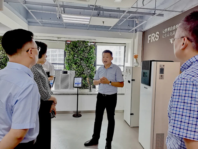 640.webp (5).jpg 640.webp (5).jpg