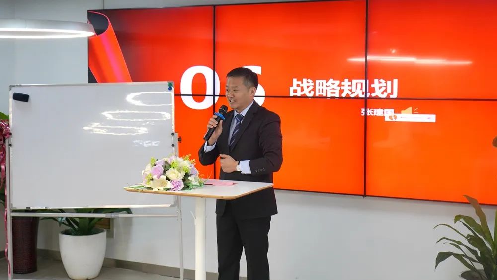 5640 (1).jpg 5640 (1).jpg