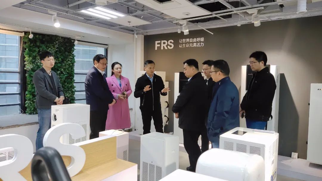 640 (4).png 640 (4).png